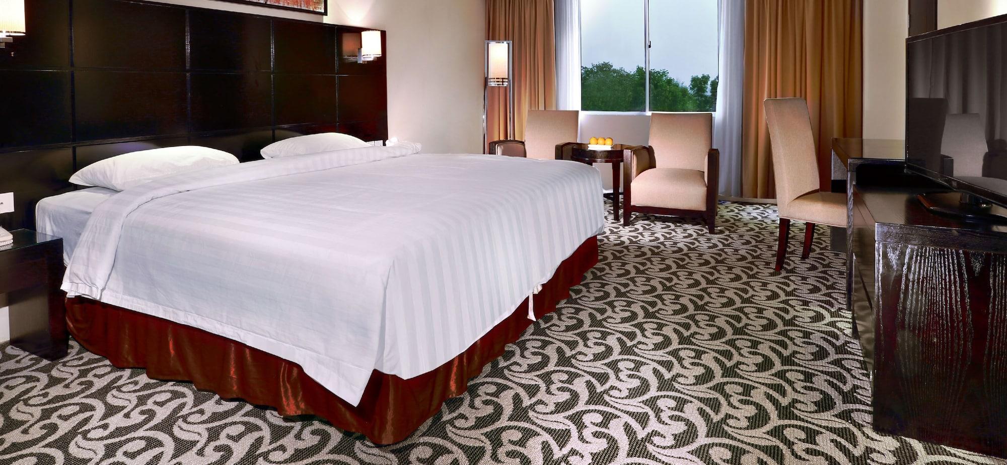 Aston Karimun City Hotel Tanjung Balai Karimun Exterior photo