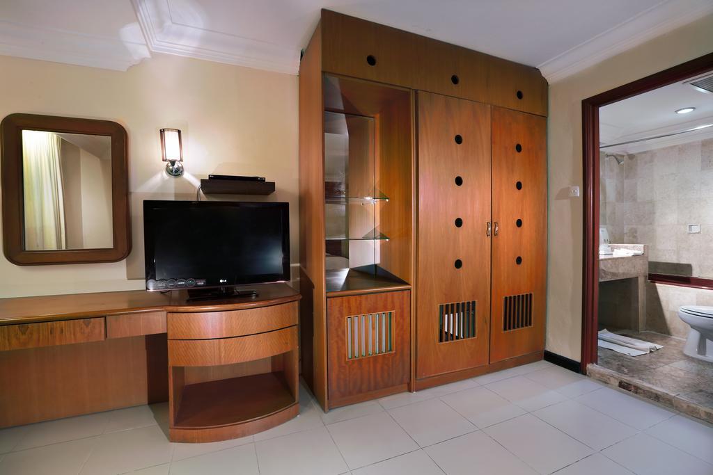 Aston Karimun City Hotel Tanjung Balai Karimun Room photo