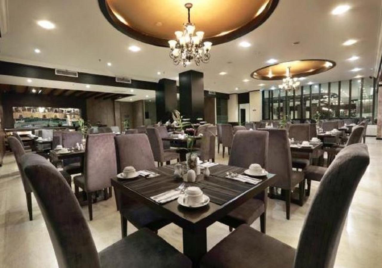 Aston Karimun City Hotel Tanjung Balai Karimun Exterior photo